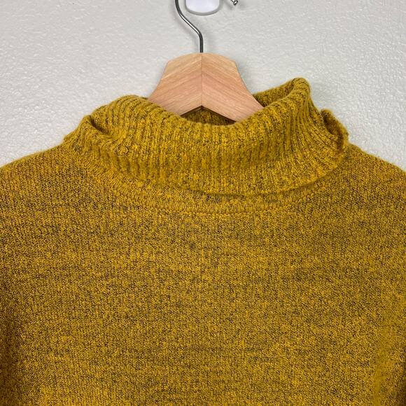 Alison Andrews Plus Womens 2X Mustard Yellow Turtleneck Asymmetrical Hem Sweater - Picture 2 of 7